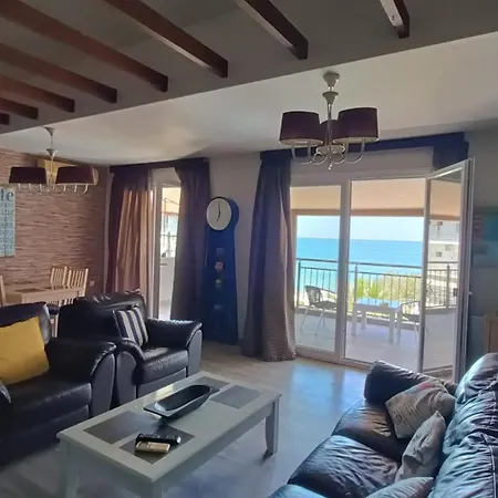 Skyview Paralia Exterior photo